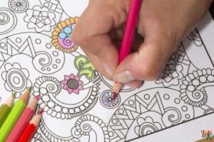 L'aumento del colore per adulti: Perché le pagine da colorare non sono solo per i bambini 4 pagine da colorare per adulti